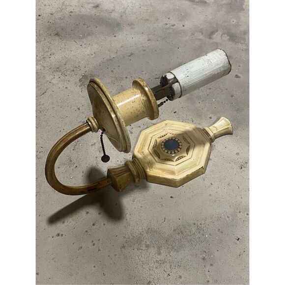 Antique Neoclasdical Style Wall Sconce for Repair - Picture 7 of 7